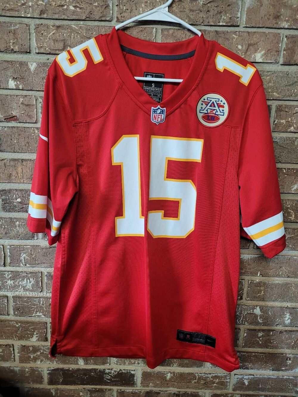 Nike NFL Kansas City Chiefs Mahomes #15 Jersey, Adult Small